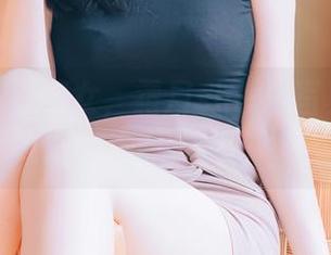 修女不只是修女，霜月shimo写真图包里的不羁灵魂！