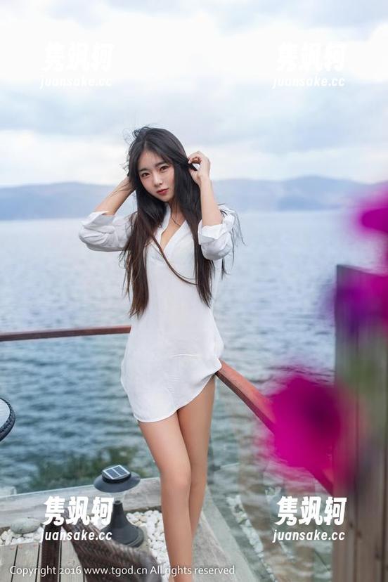 青豆客-王语纯 青豆客 - 高清修女?未必只是一纸圣经,王语纯的照片让你重新定义!