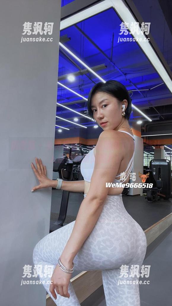 鹿瑶 微密圈 - 免费提供!鹿瑶眼镜下的那些让人目不转睛的图片!