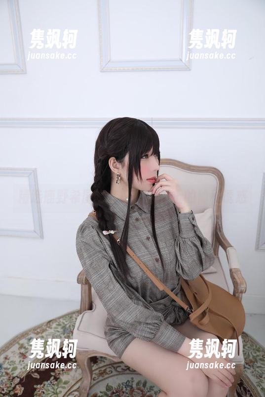 鹿野希 精选鹿野希厨娘套图:舌尖上的隐秘诱惑